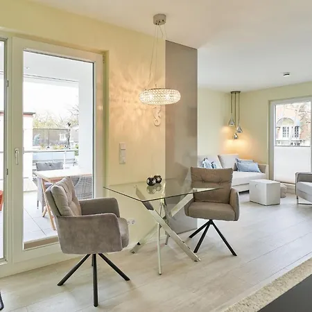 Timmare Seaside Apartment
